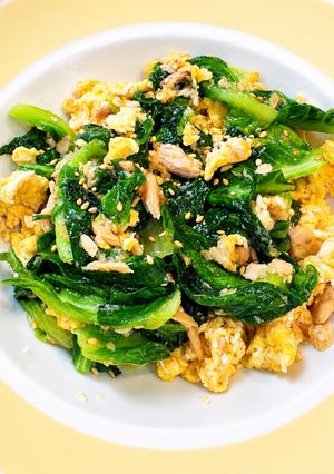 サラダ菜とツナのふわ卵炒め-レシピのメイン写真