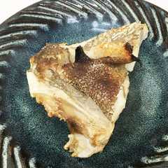 รูปของ クエ（九絵）カマの塩焼き