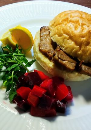 蒸しプチパンのチャーシュ－サンド角煮饅風-レシピのメイン写真