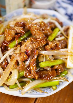究極のたれ🏆牛肉とにんにくの芽のスタミナ炒め🤩🍻-レシピのメイン写真