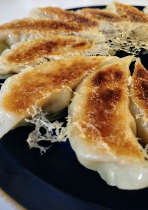 白菜でジューシー✩皮パリパリ餃子-レシピのメイン写真