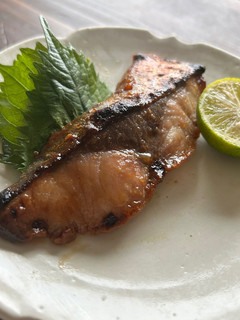 魚(ぶり)の醤油麹焼き-レシピのメイン写真