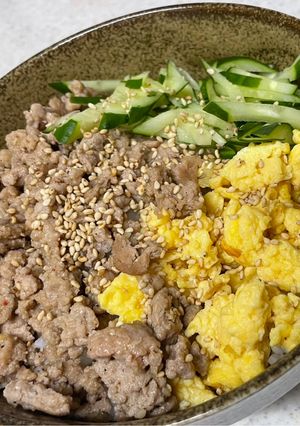 簡単ちゃちゃっと三色丼-レシピのメイン写真