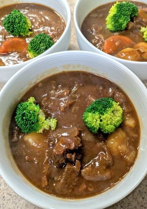 【圧力鍋】市販のルーで濃厚ビーフシチュー-レシピのメイン写真