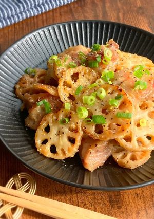 今日の夕飯に♩鶏肉と蓮根の味噌バター炒め-レシピのメイン写真