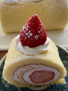 簡単ロールケーキ-レシピのメイン写真