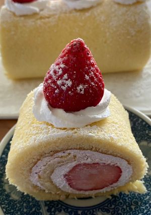 簡単ロールケーキ-レシピのメイン写真