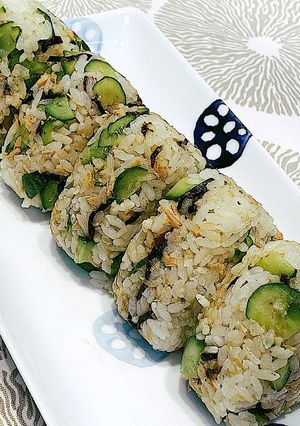 きゅうりとツナの塩昆布おにぎり-レシピのメイン写真