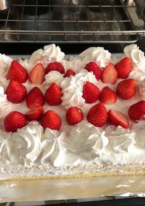 業スで揃える！簡単♡イチゴケーキ♡-レシピのメイン写真