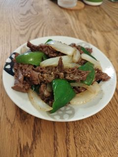 牛肉とピーマンと玉ねぎのオイスター炒め-レシピのメイン写真