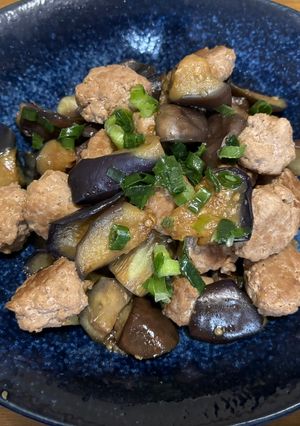 簡単&味濃い目！ナスと柔らか肉団子炒め-レシピのメイン写真