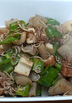 こんにゃくとピーマンとちくわの炒め物-レシピのメイン写真