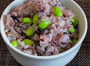 ご飯　枝豆、黒米、黒豆などの混ぜご飯-レシピのメイン写真