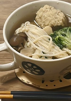 レンコンパウダー入り鶏肉団子のスープ-レシピのメイン写真