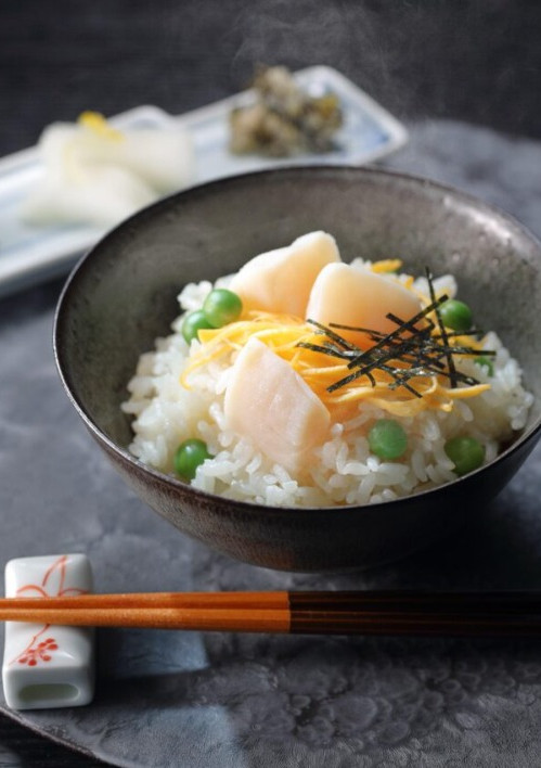 ほたて貝柱とえんどう豆の炊込みごはん-レシピのメイン写真