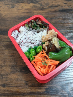 昆布の佃煮とホウレンソウ、おかか和え弁当-レシピのメイン写真
