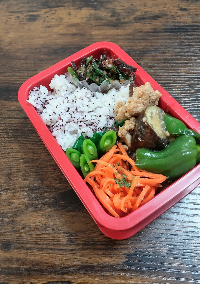 昆布の佃煮とホウレンソウ、おかか和え弁当-レシピのメイン写真