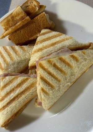 とーちゃんのベーコンチーズホットサンド！-レシピのメイン写真