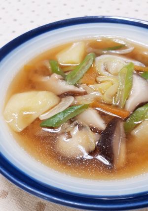 じゃがいもと椎茸のにんにく味噌スープ-レシピのメイン写真