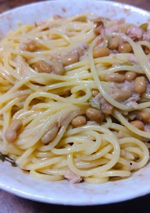 丼納豆ツナ梅干にんにくスパ(約587㌍)-レシピのメイン写真