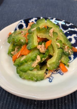 簡単副菜ゴーヤと人参のツナ和え-レシピのメイン写真