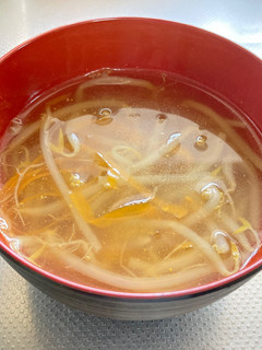 もやしとにんじんのコンソメスープ-レシピのメイン写真