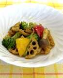 彩り野菜としめじのカレーバター炒め