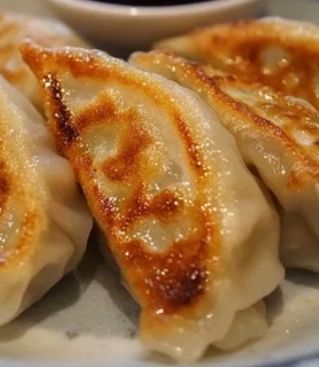 10個をカリッと仕上げる！おひとりさまの王道餃子-レシピのメイン写真