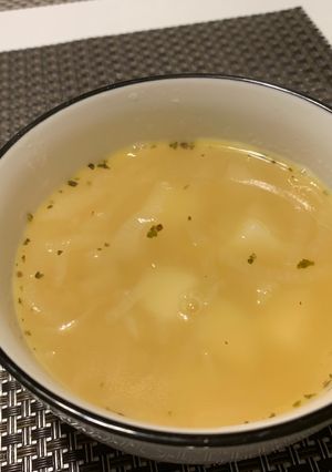 じゃがいもと玉ねぎのコンソメスープ-レシピのメイン写真