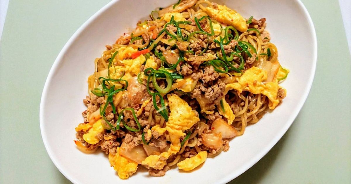 まあたそランチェキ 簡単ランチ！挽肉キムチ卵アジアン焼きそば by きりん家の食卓