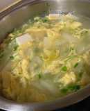 豆苗とお豆腐とたまごのスープ
