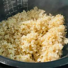 รูปของ 玄米➕餅米（大さじ2）でもちもち玄米ご飯
