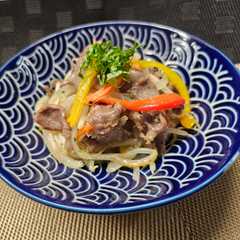 รูปของ 砂ずりとシャキシャキ野菜のスパイシー炒め