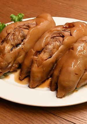 玄武がむさぼり喰べていた豚足の丸煮-レシピのメイン写真
