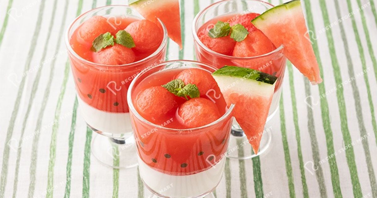 すいかのジュレとココナッツプリン by レシピストックマート