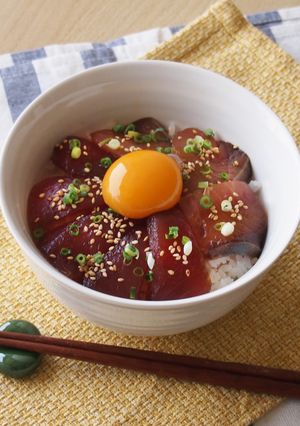 【だし醤油】マグロとブリの漬け丼-レシピのメイン写真