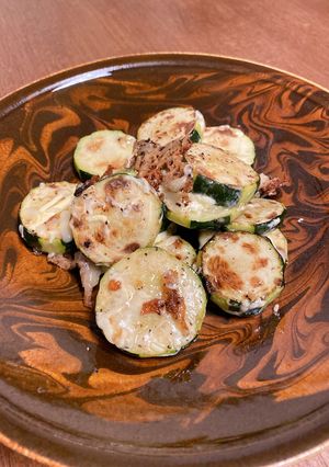 簡単！ズッキーニのカリチー焼き☆あと一品の副菜に-レシピのメイン写真