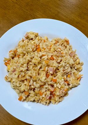 チキンラーメンでかさ増しチャーハン-レシピのメイン写真
