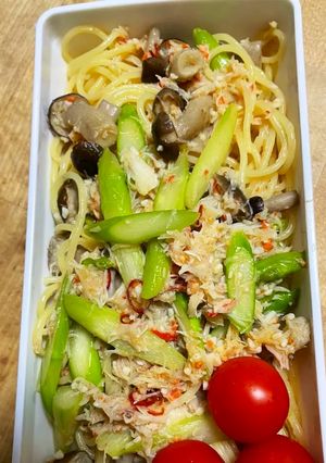 【お弁当】蟹としめじのオイルパスタ-レシピのメイン写真