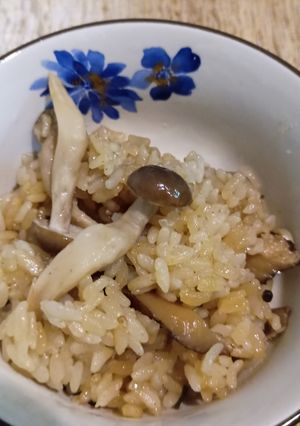 圧力鍋で✫きのこのもちもち炊き込みご飯-レシピのメイン写真