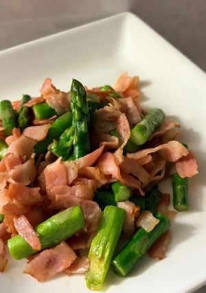 アスパラガスとベーコンの炒め物-レシピのメイン写真