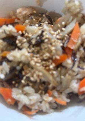 簡単ひじきとツナのごぼう炊き込みご飯😋-レシピのメイン写真