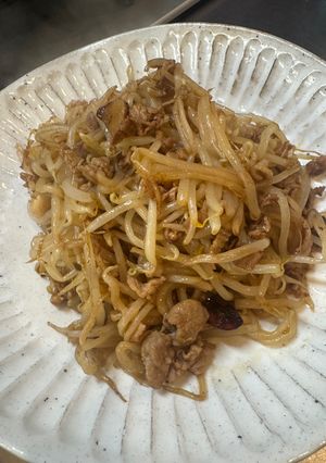 豚こま肉ともやしのにんにく炒め-レシピのメイン写真