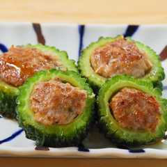 รูปของ ゴーヤーの肉詰め