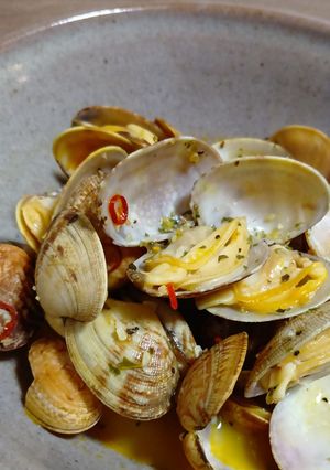 アサリの白ワインウニバター蒸し-レシピのメイン写真