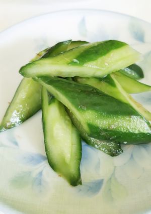 簡単☆シンプル🥒きゅうりとおかかの浅漬け(漬物)-レシピのメイン写真