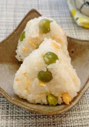 豆ごはんおにぎり-レシピのメイン写真