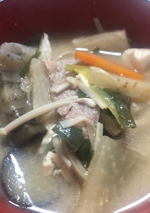 ニラ入り豚汁-レシピのメイン写真