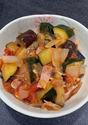 なんか美味いトマト缶いらずラタトゥイユ-レシピのメイン写真