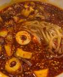 ごちそう花椒まみれ激辛海鮮麻辣湯麺